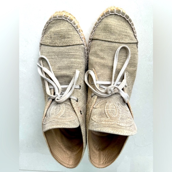 CHANEL beige espadrilles size EU 40 (US9) - Picture 1 of 8